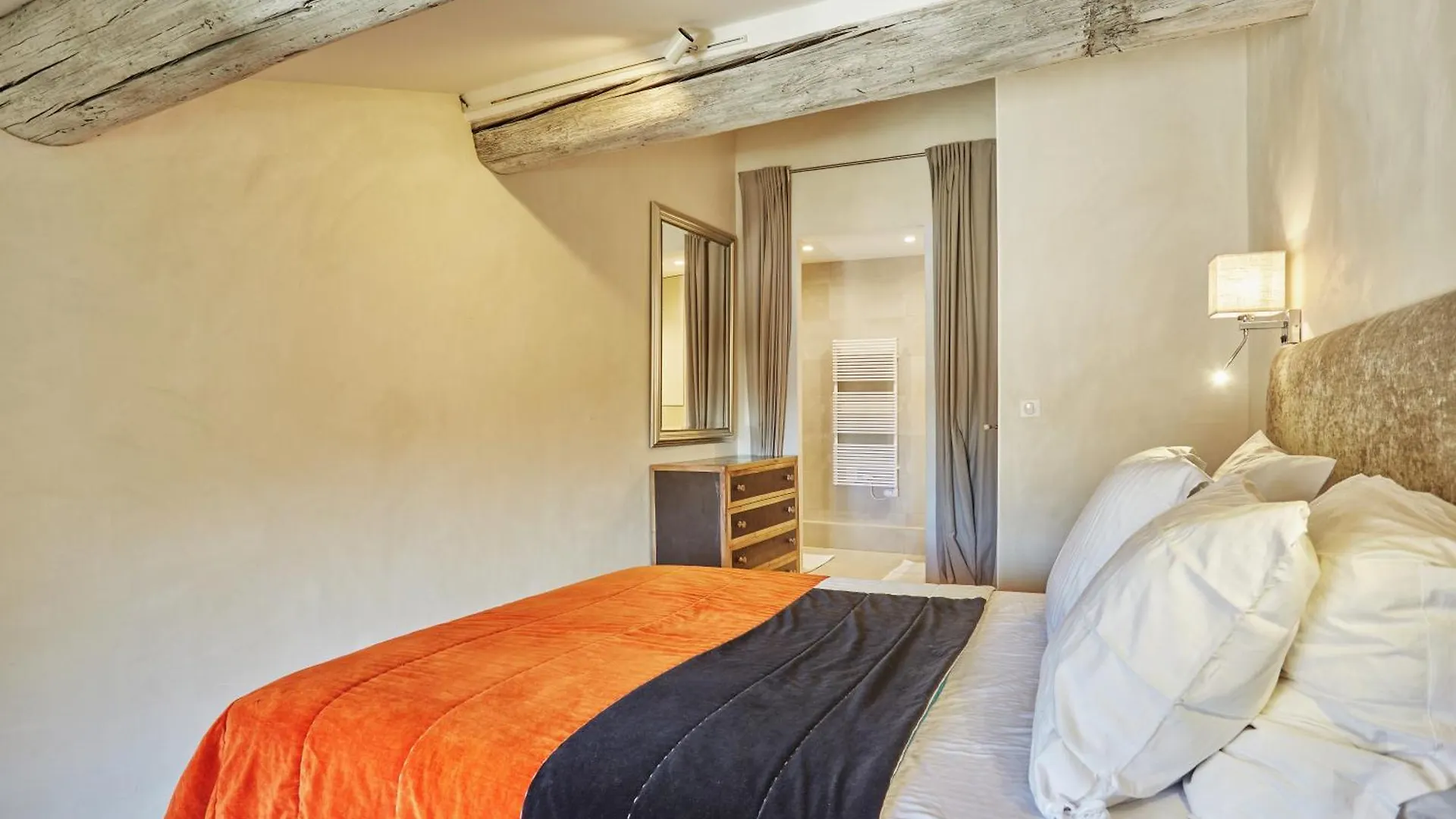 Les Suites De Montigny Aix-en-Provence 0*,  Francia
