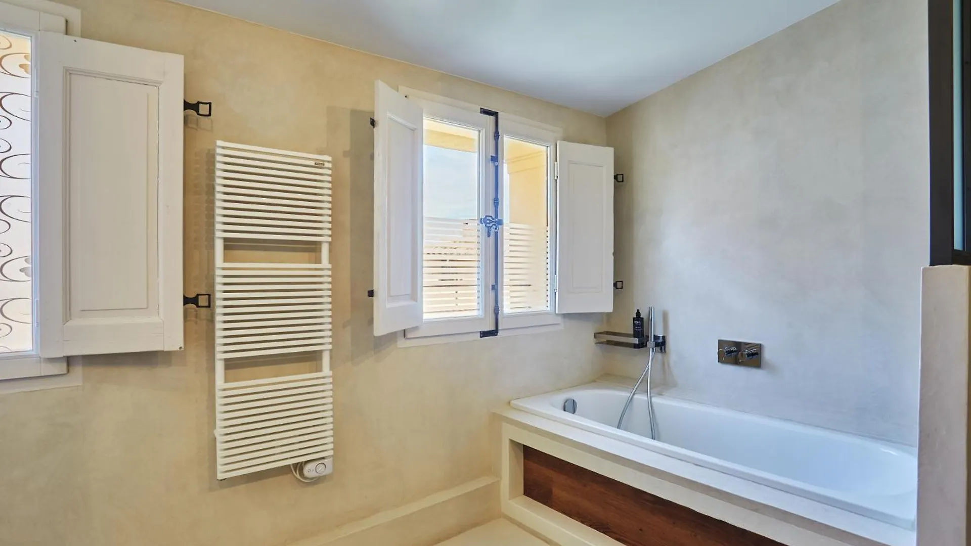 Les Suites De Montigny Aix-en-Provence Francia